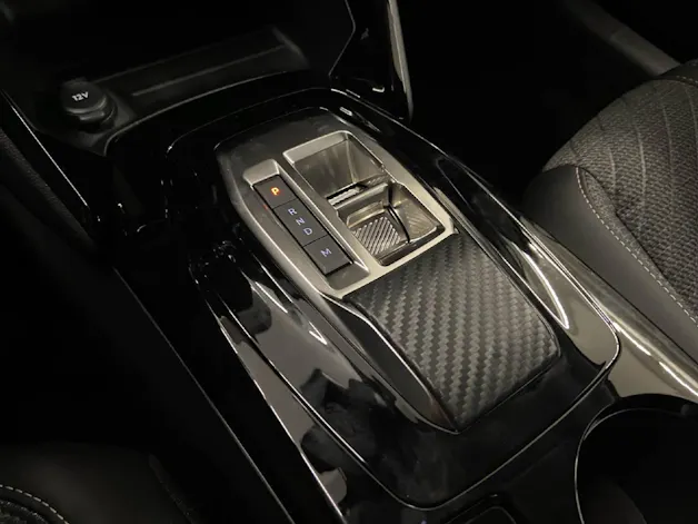 Peugeot 208 1.2 Hybrid Allure
