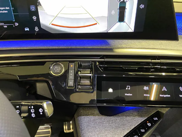 Peugeot 5008 1.2 Hybrid GT
