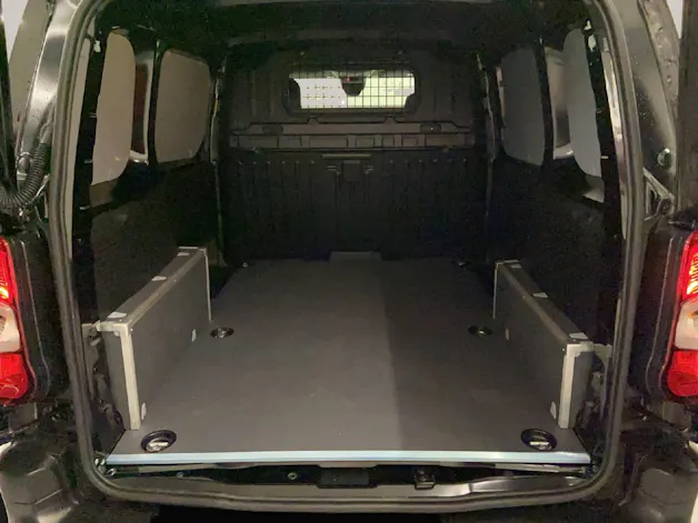 Peugeot Partner Kaw. 650 Standard 1.2 PureTech 110