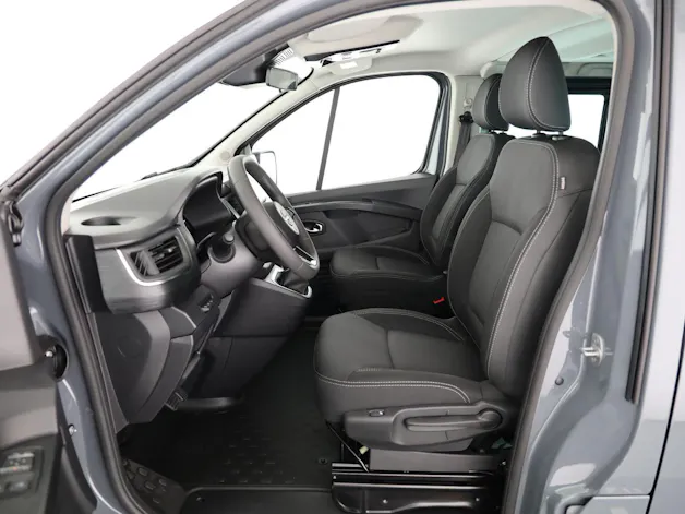 Nissan Primastar Kombi 2.8 t L1H1 2.0 8-Plätzer