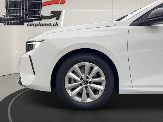 Vehicle image 10 Vehicle image 10