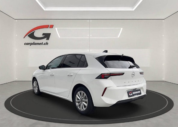 Vehicle image 3 Vehicle image 3