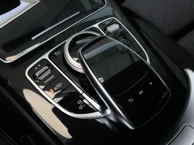 Mercedes-Benz C 350 e Avantgarde