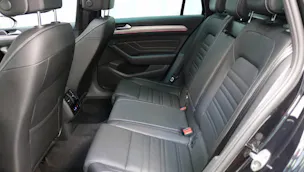 VW Passat Variant 2.0 TSI Elegance R-Line DSG