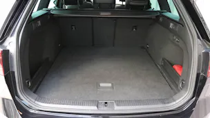 VW Passat Variant 2.0 TSI Elegance R-Line DSG