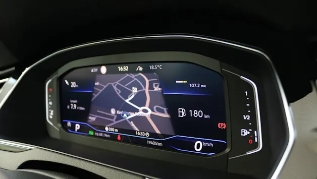 VW Passat Variant 2.0 TSI Elegance R-Line DSG