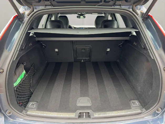 Volvo XC60 2.0 B5 MH R-Design AWD