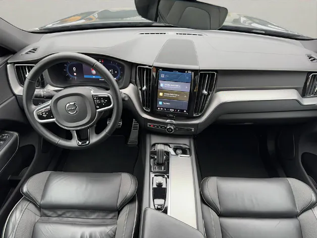 Volvo XC60 2.0 B5 MH R-Design AWD