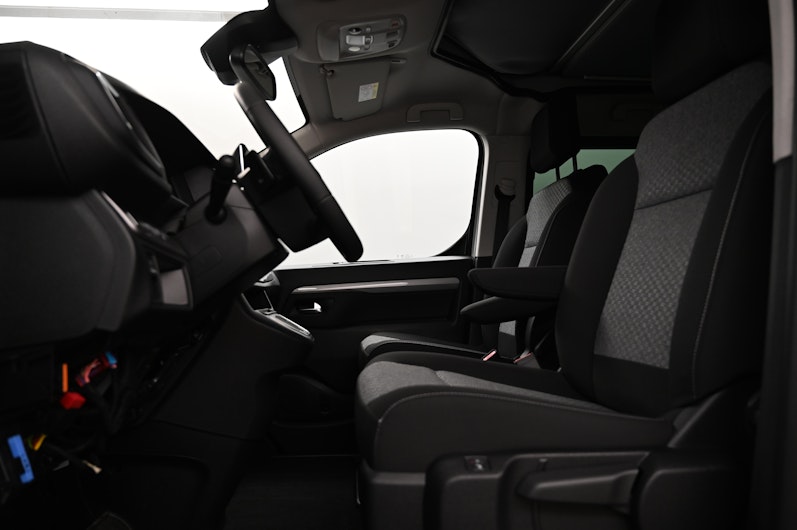 Vehicle image CITROEN SPACETOURER