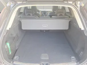 Volvo XC60 2.0 B4 MH Ultimate Dark AWD