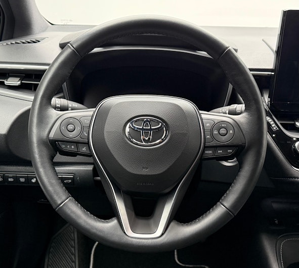 Vehicle image TOYOTA COROLLA