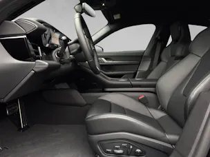 Porsche Taycan 4S mit Performance Batterie Plus