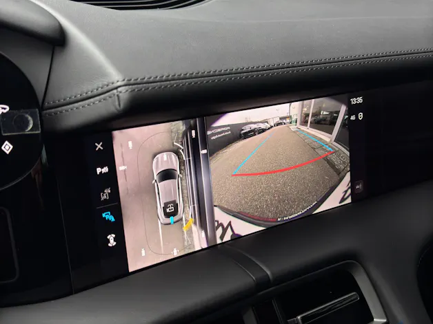 Porsche Taycan 4S mit Performance Batterie Plus