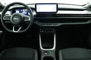 Vehicle image JEEP Avenger Altitude