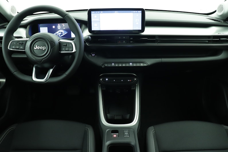 Vehicle image JEEP AVENGER