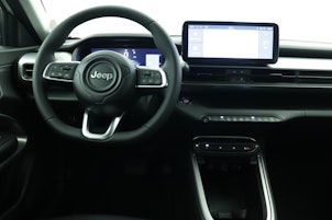 Vehicle image JEEP Avenger Altitude