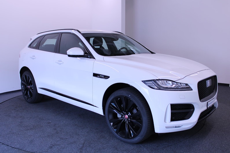 Vehicle image JAGUAR F-PACE