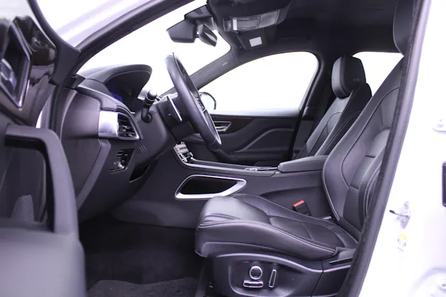Jaguar F-Pace 2.0 D 240 R-Sport AWD *LEASING 1.99%*