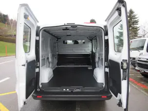 Nissan Primastar Kaw. 3.0 t L2 H1 2.0 dCi 150 N-Connecta