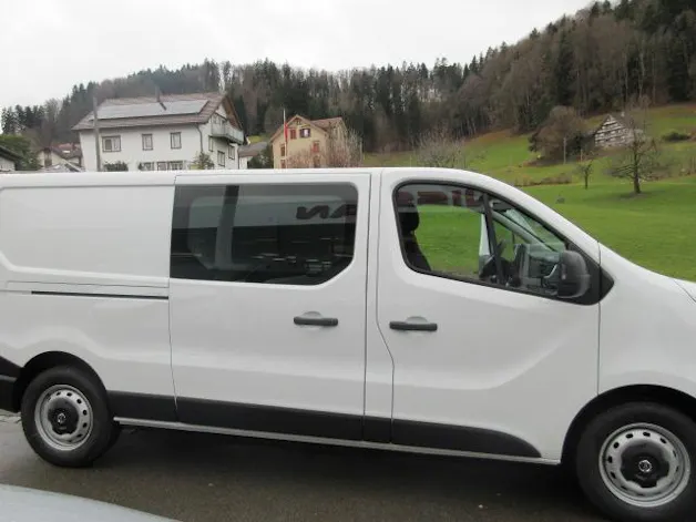 Nissan Primastar Kaw. 3.0 t L2 H1 2.0 dCi 150 N-Connecta