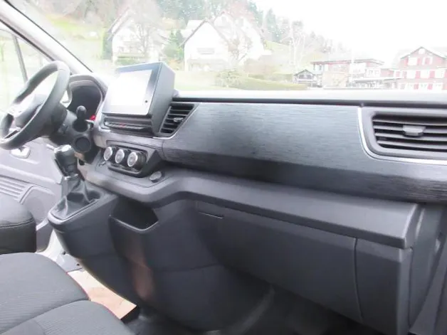 Nissan Primastar Kaw. 3.0 t L2 H1 2.0 dCi 150 N-Connecta