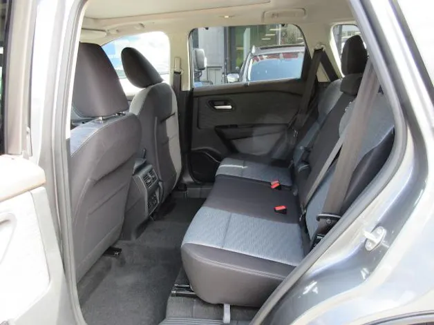 Nissan X-Trail 1.5 VC-T N-Connecta e-4orce 7-Plätzer