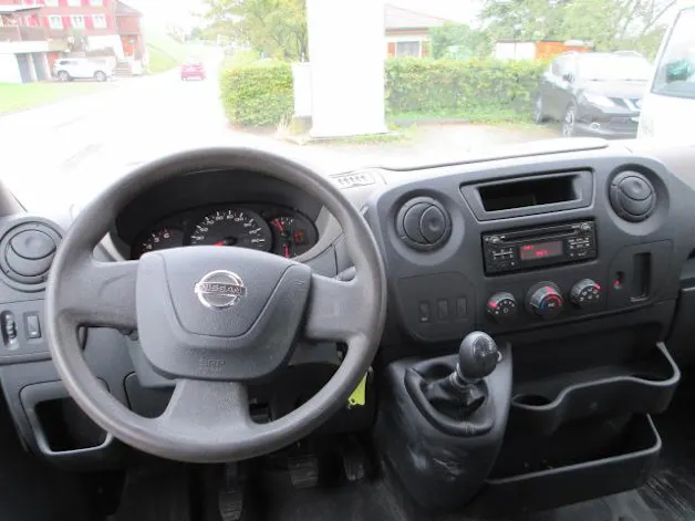 Nissan NV400 3.5 Pick-up L2H1 2.3 dCi 130 Pro