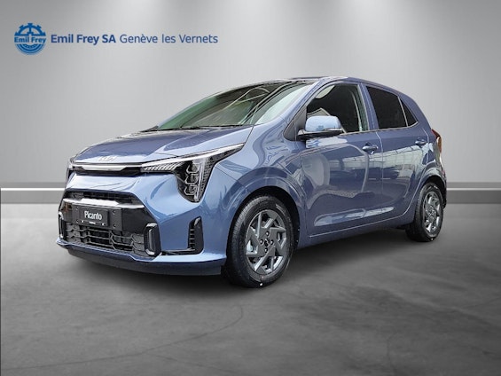 First vehicle image