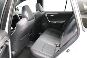 Vehicle image TOYOTA RAV4 2.5 Plug-In-Hybrid Platinum