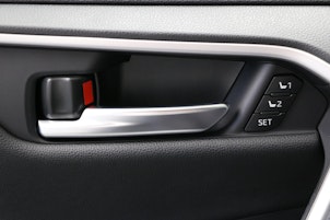 Vehicle image TOYOTA RAV4 2.5 Plug-In-Hybrid Platinum