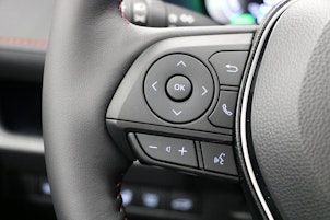 Vehicle image TOYOTA RAV4 2.5 Plug-In-Hybrid Platinum