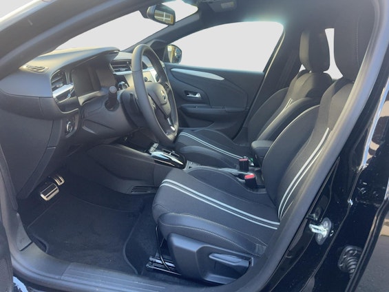 Vehicle image 26 Vehicle image 26