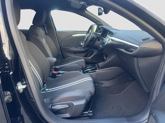 Vehicle image 31 Vehicle image 31