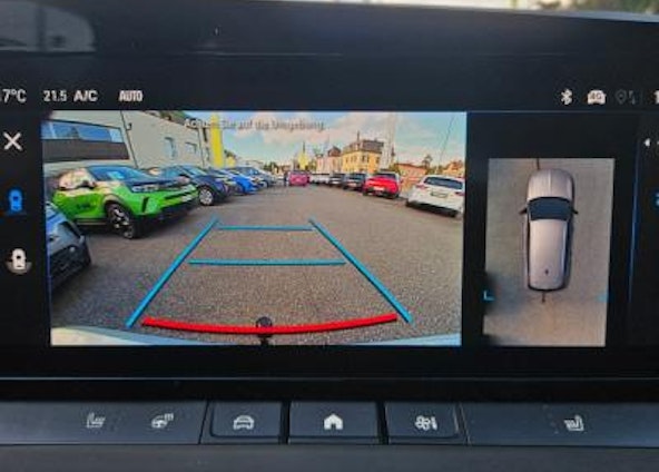 Vehicle image 10 Vehicle image 10