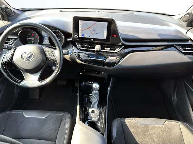 Toyota C-HR 2.0 VVTi HSD Move