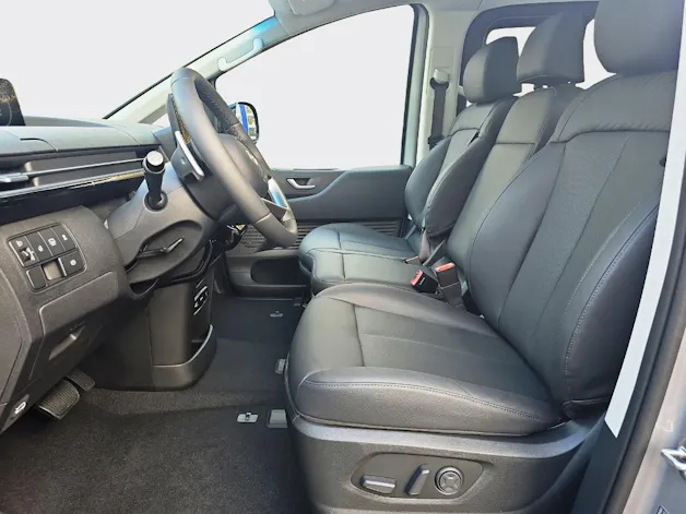 Hyundai Staria Wagon 1.6 T-GDi HEV Vertex