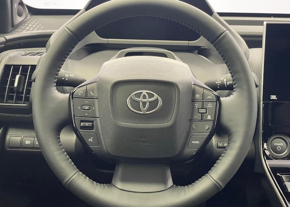 Vehicle image 11 Vehicle image 11