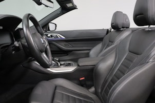 Vehicle image BMW 430i xDrive Cabrio