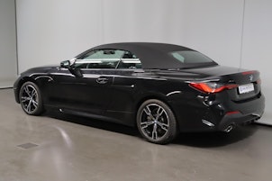 Vehicle image BMW 430i xDrive Cabrio