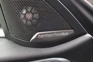 Vehicle image BMW 430i xDrive Cabrio