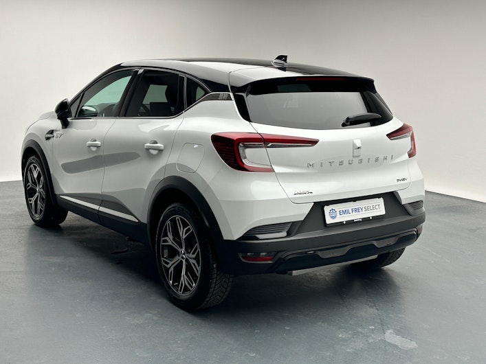 Vehicle image MITSUBISHI ASX