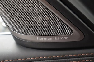 Vehicle image BMW 750i xDrive SAG