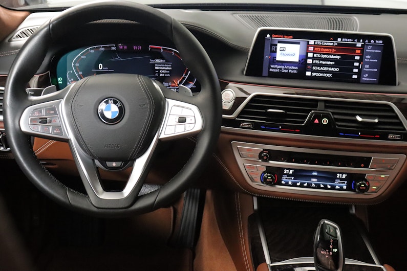 Vehicle image BMW 7 SERIES