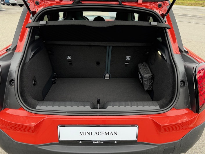 Vehicle image MINI ACEMAN