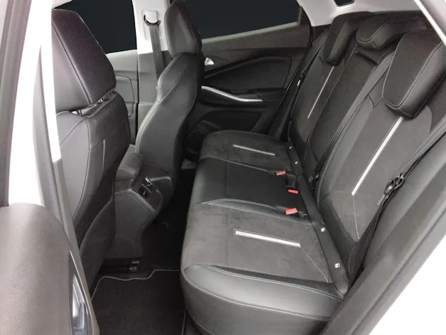 Opel Grandland 1.6 T PHEV GSE