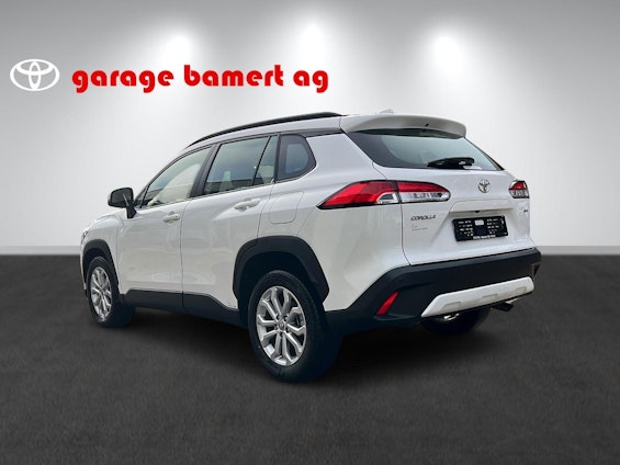 Vehicle image 3 Vehicle image 3