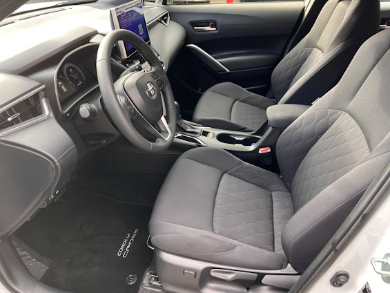 Vehicle image 8 Vehicle image 8