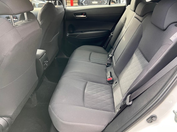 Vehicle image 10 Vehicle image 10