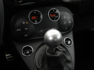 Fiat 595 Abarth 1.4 T-Jet 165 Scorpione Oro