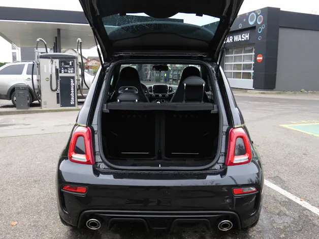 Fiat 595 Abarth 1.4 T-Jet 165 Scorpione Oro